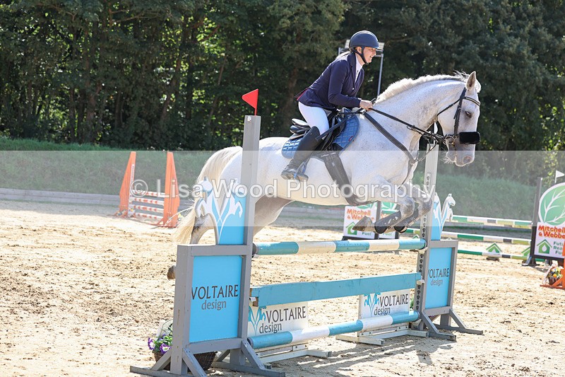 3E7A1041 - Class 4: Senior British Novice/90cm open