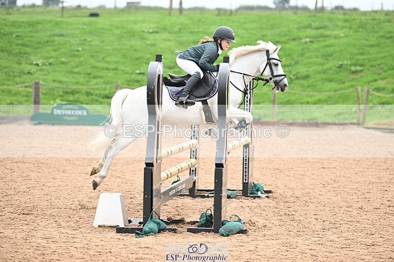 240907A-114020-01023 - Cls 2 Pony Small Team 70cm & 80cm