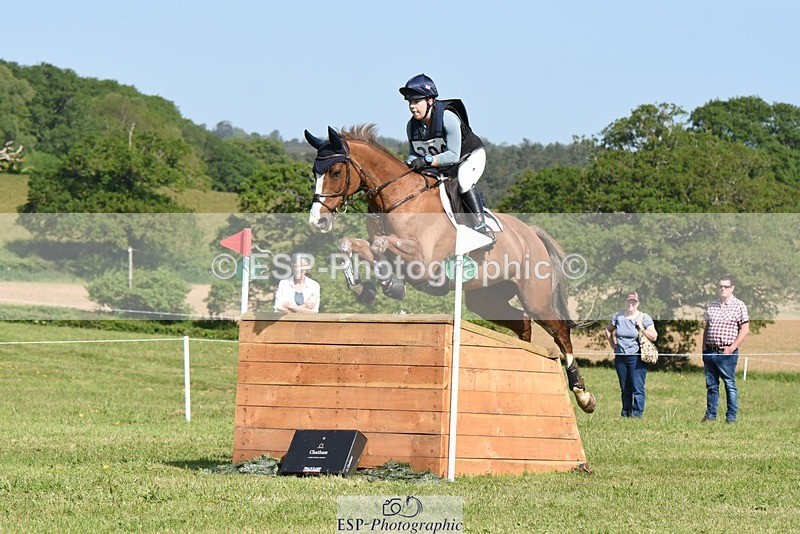 230527-094832-08110 - 204-INDIAN_GIRL_G-Jasmine_Underwood-XC