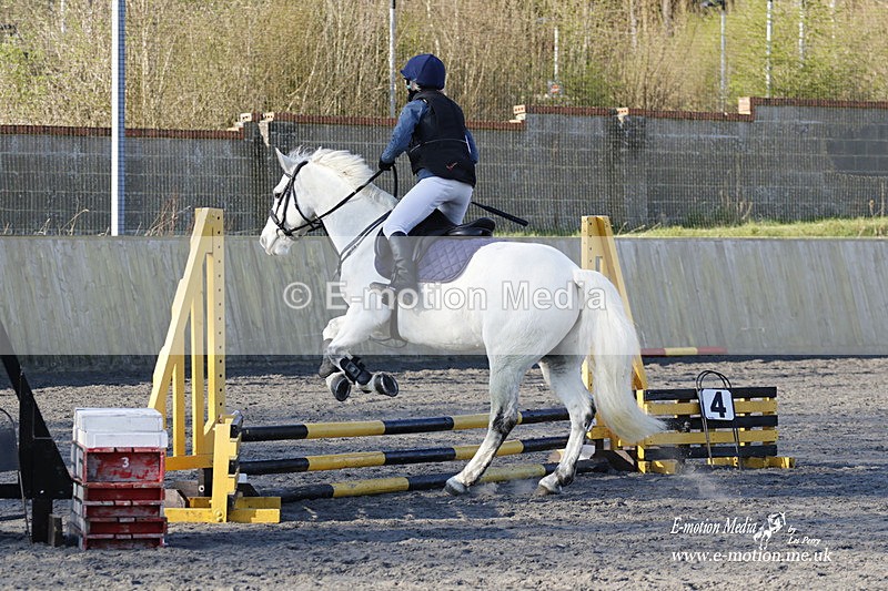 _EST0020 - Bourne Valley Riding Club Winter Showjumping 27/03/22