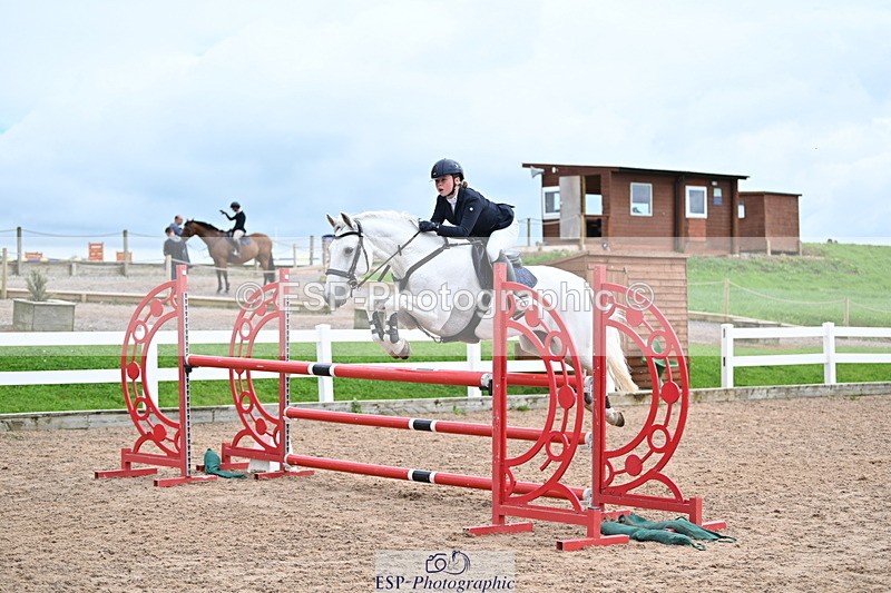 240908A-144312-04448 - Cls 22 A&B Pony Fox & 1.10 Open