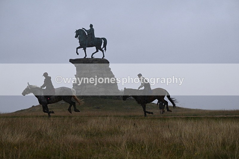 DSC_3127 - Time at Statue 12:59 to 13:49