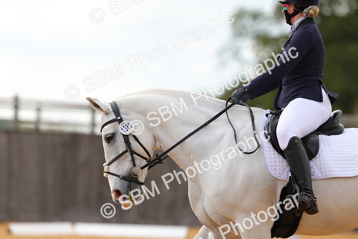 SBM_47305 - D6 - Small Tour Championship - Intro C