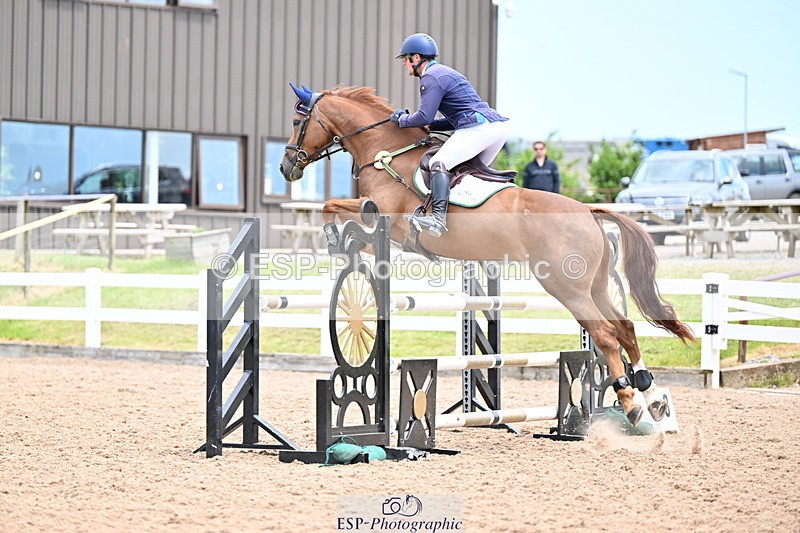 240605A-124157-00362 - Cls 3 Snr 1.05m Open