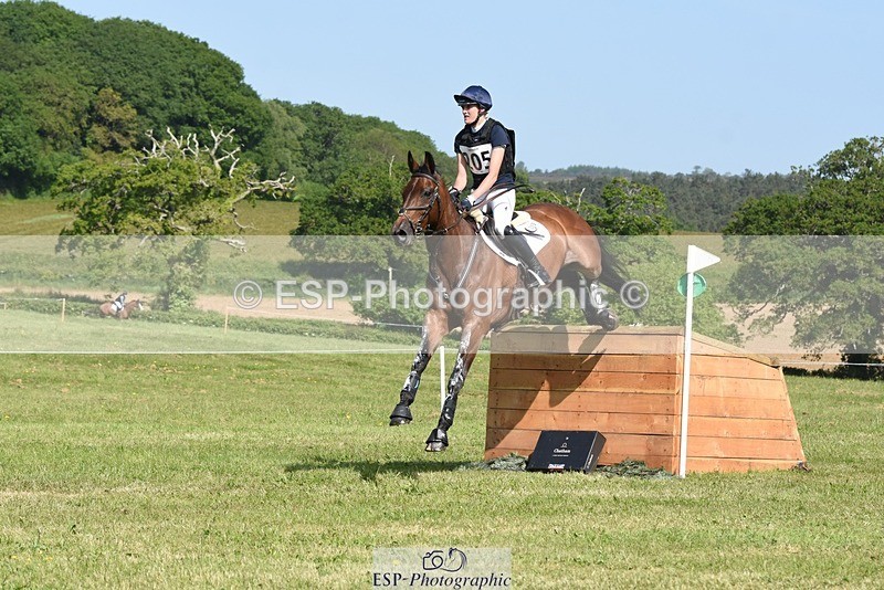 230527-095134-08122 - 205-ARTICUS-Maja_Hullah-XC