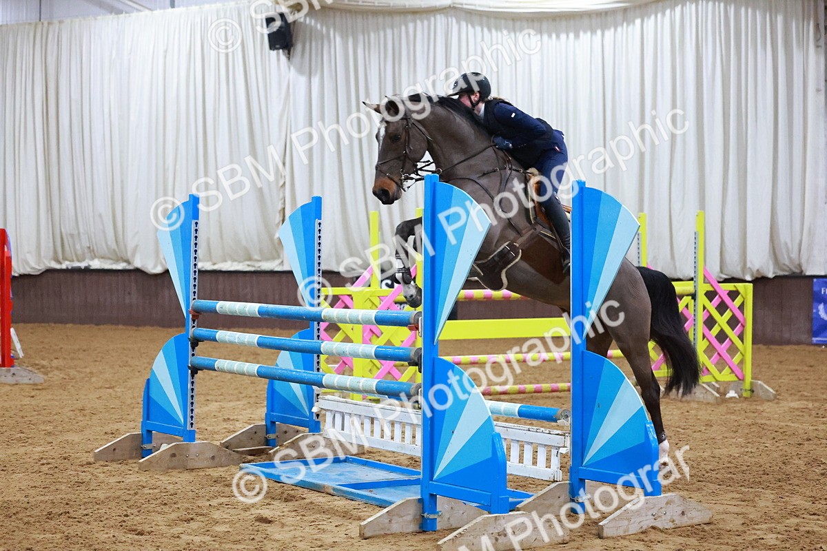 SBM_002337 - Class 5 - Senior Foxhunter 1.20m