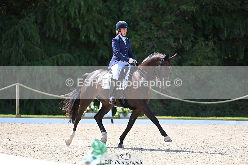 230811-121625-01223 - Cls 4 Adv Medium Silver