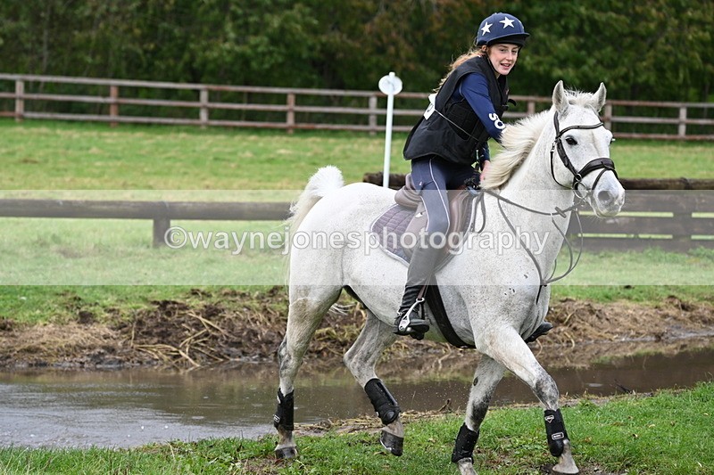 WJ6_4391 - Time at Photographer 11:57 to 12:14