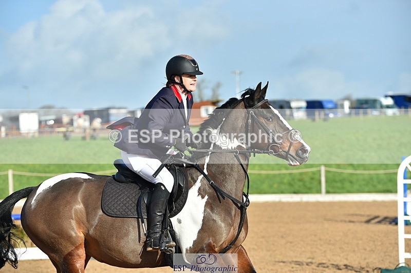 240210A-114326-00836 - Cls 19+20 Club and Schools 80cm