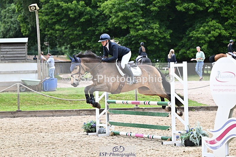 250613A-140028-01801 - Cls 12 95cm Amateur Quali