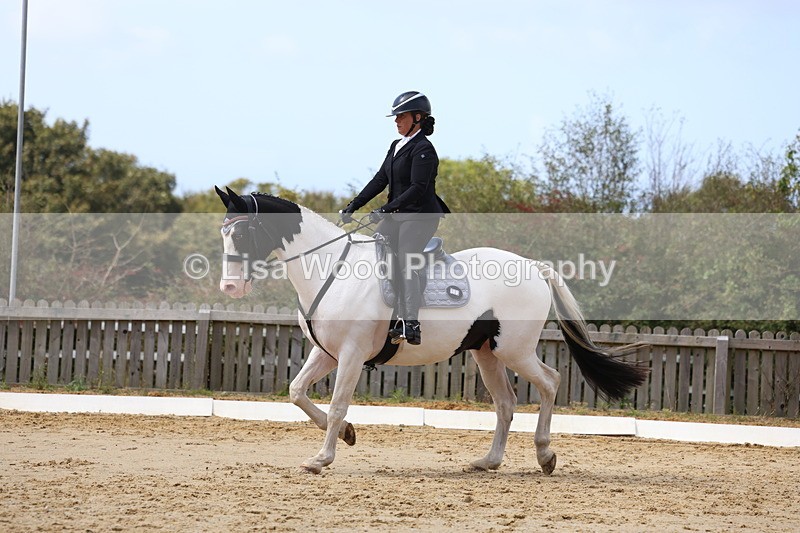 3E7A4068 - Class 9: Novice 6 Section B Championship