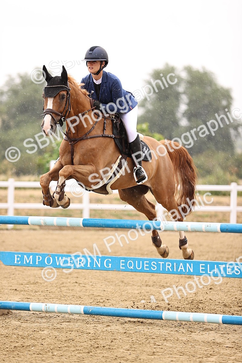 SBM_026552 - Class 12 - Amateur Championship Qualifier 1.05m