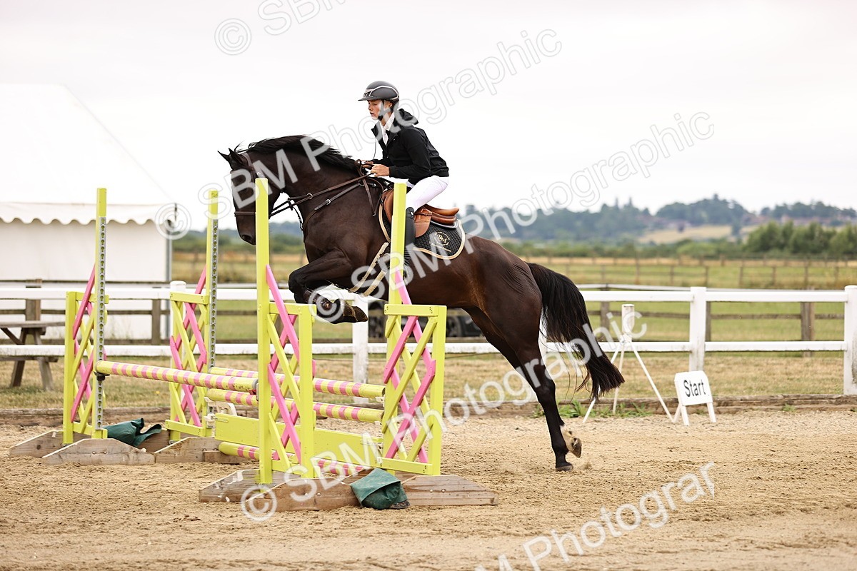 SBM_024354 - Class 8 - Clear Round