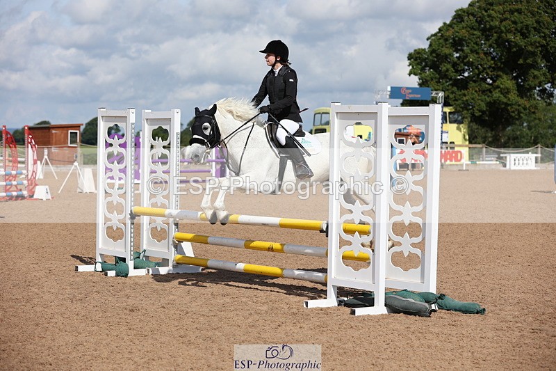 240714A-095350-01626 - Cls 3 A&B Pony BN & 80cm Open