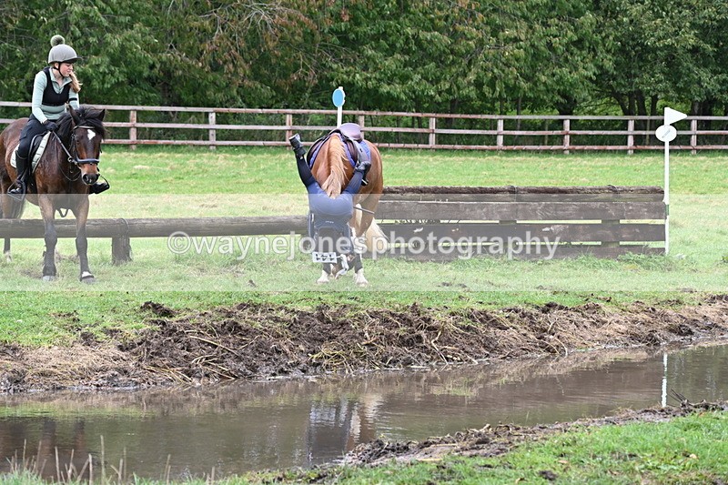 WJ6_5883 - Time at Photographer 12:31 to 12:40