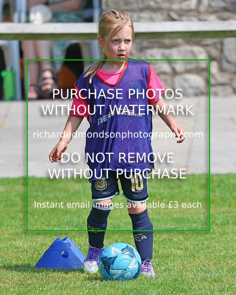 533A8860 - Kendal United Boys & Girls,Saturday minis (11/7/26)