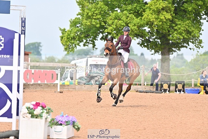 260509-112309-01936 - Cls 26a Snr Foxhunter