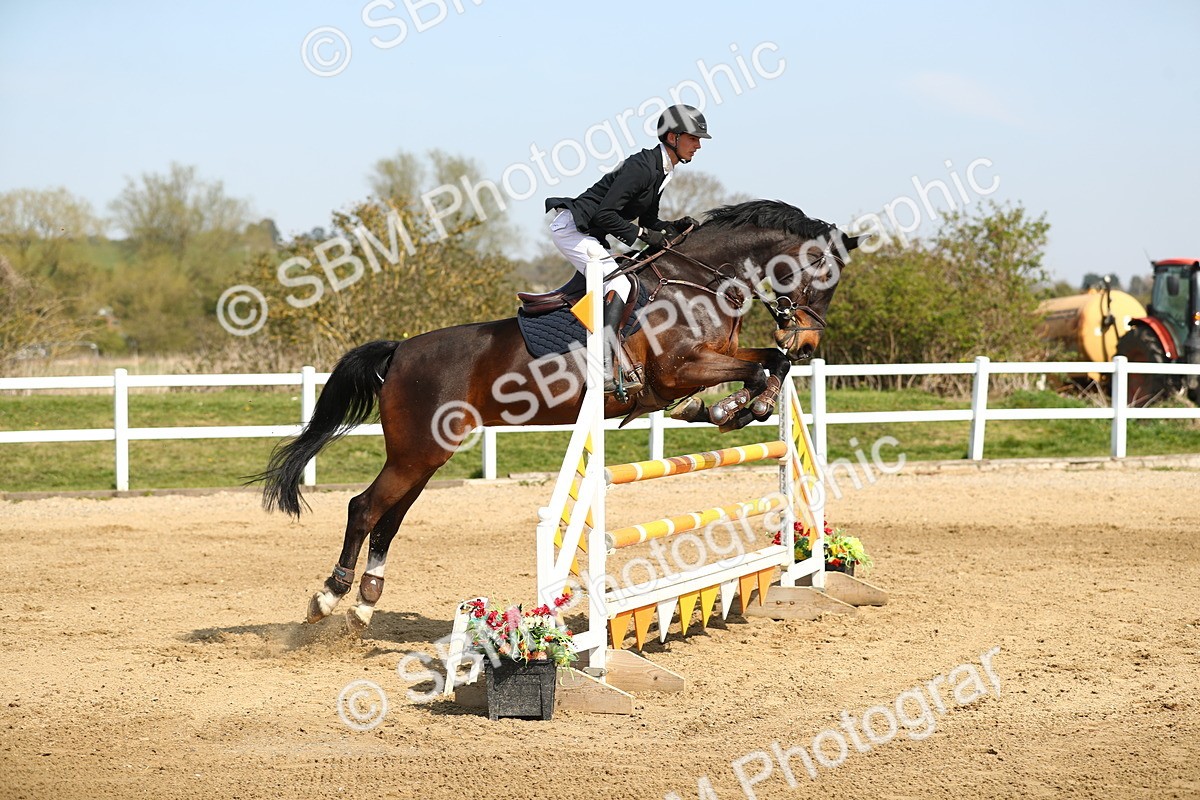 SBM_002640 - Class 10 - Senior Newcomers - 1.10m