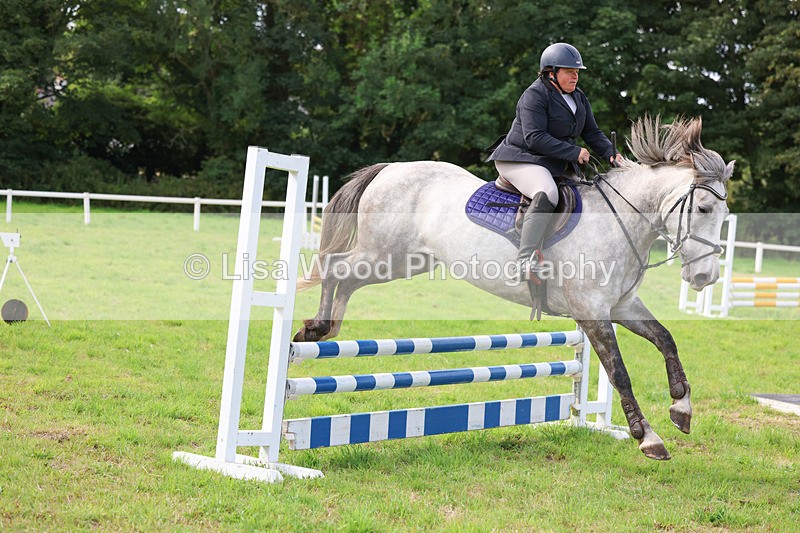 3E7A5808 - Class 2: 70cm Juniors and Seniors