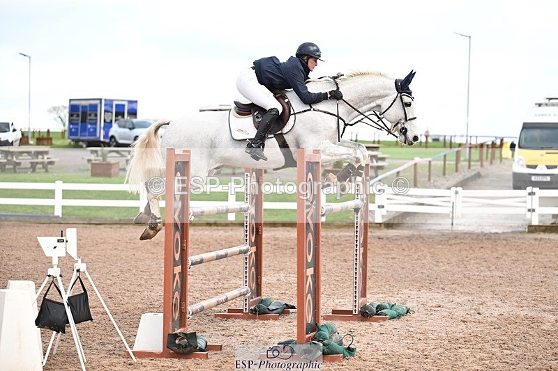 251206-142346-01275 - Cls 15 National 1.30m and 1.40m