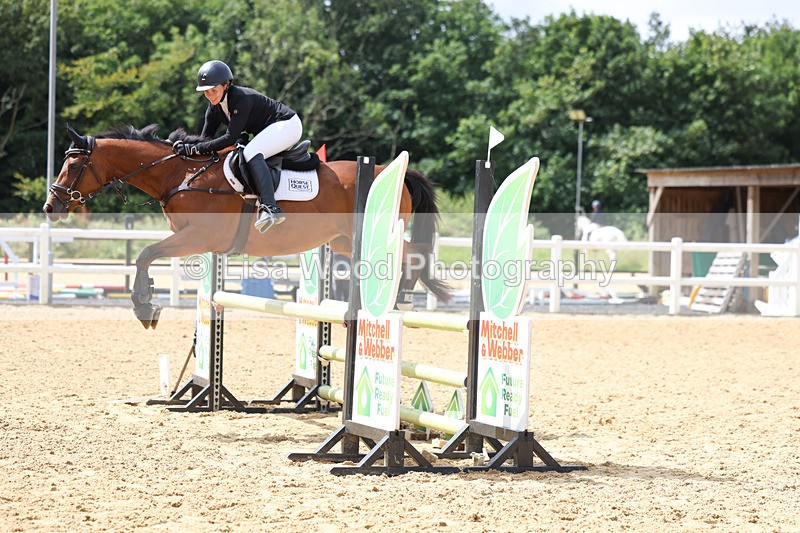 3E7A9833 - Class 9: Senior British Novice/90cm open