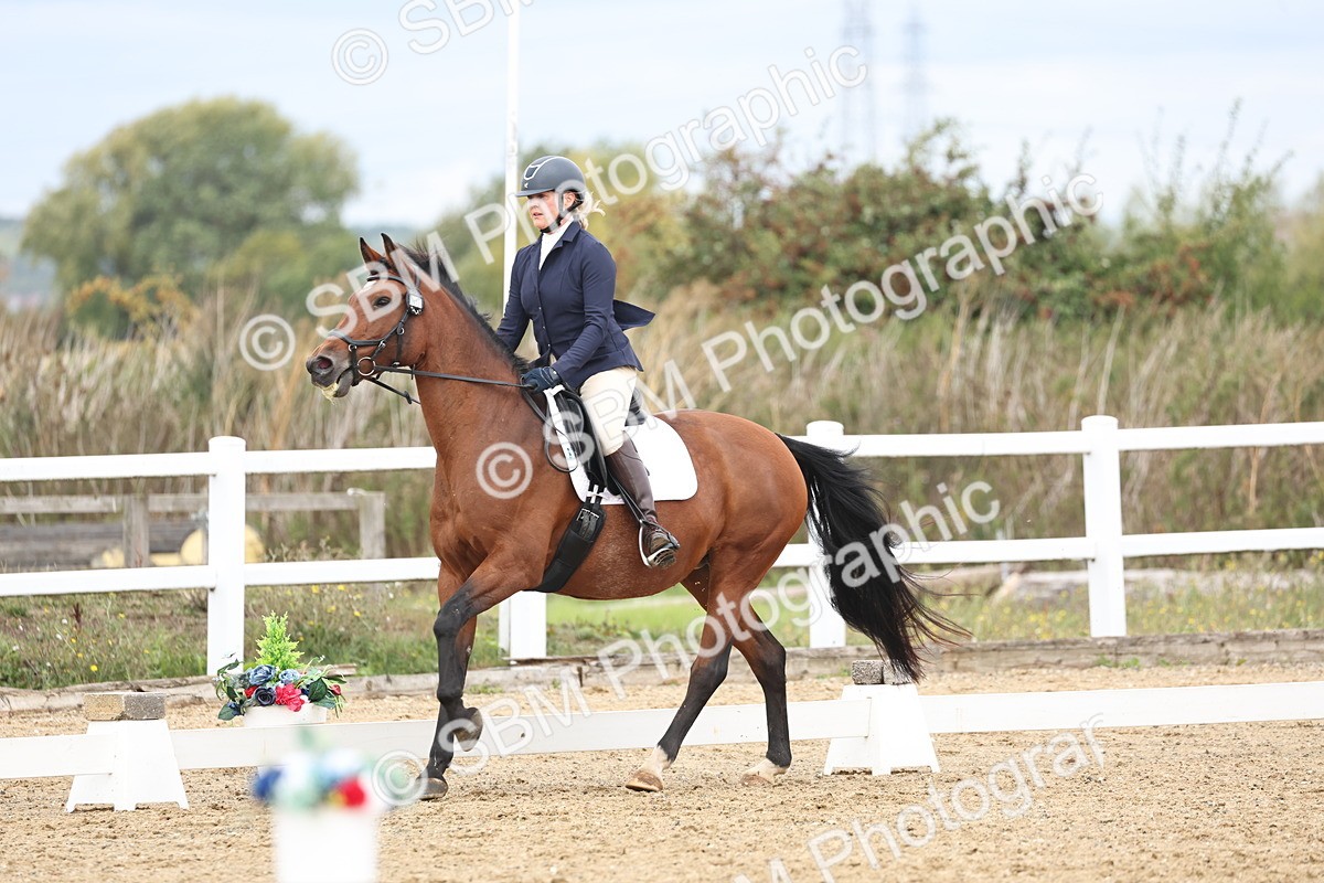SBM_002579 - Class 7 - Novice 2 Warm Up