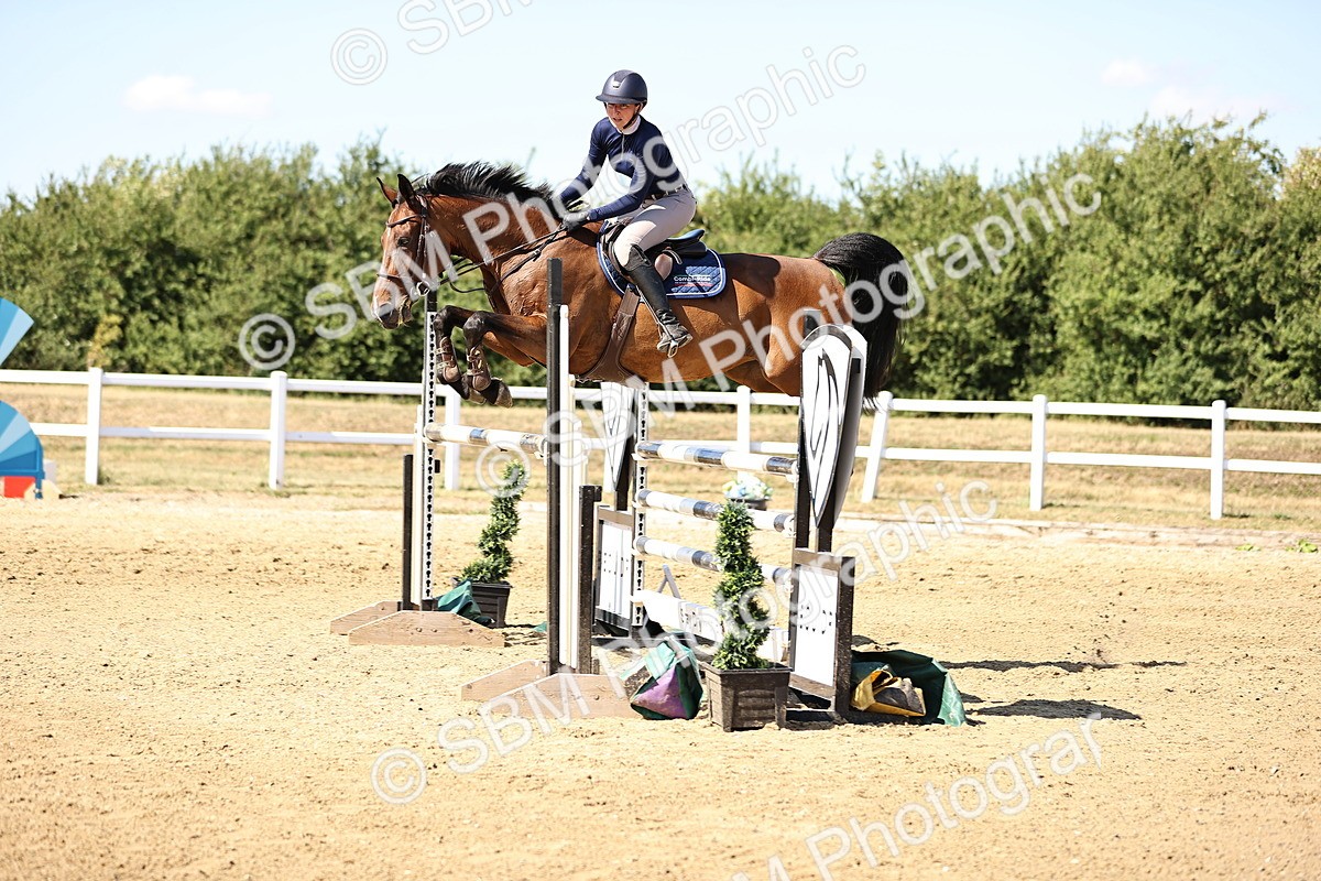 SBM_015413 - Class 16 - Senior foxhunter - 1.20m Open