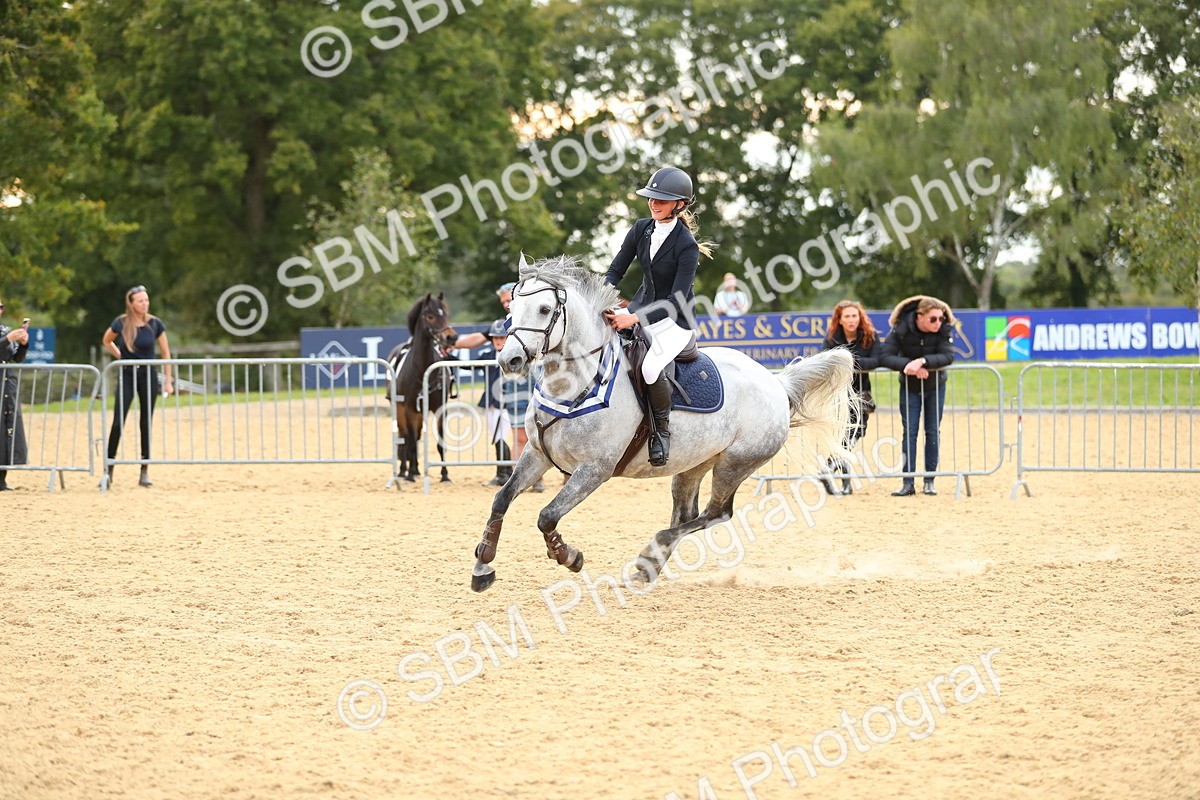 SBM_76190 - J19 - Junior 90cm Supreme Championship