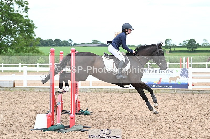 240611A-165116-00315 - 70cm