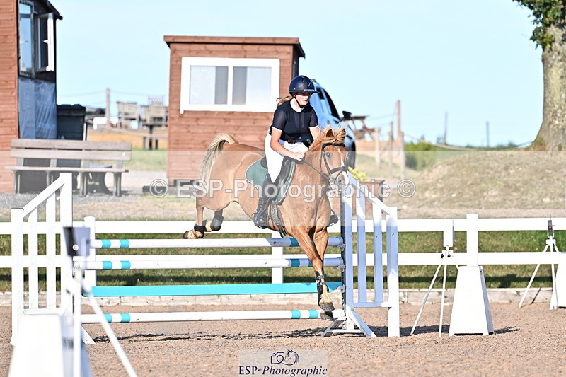 250708A-191019-00760 - 100cm Classes