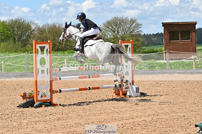 240504A-125146-01655 - Cls 4 Blue Chip Pony Newcomers & 1m Open