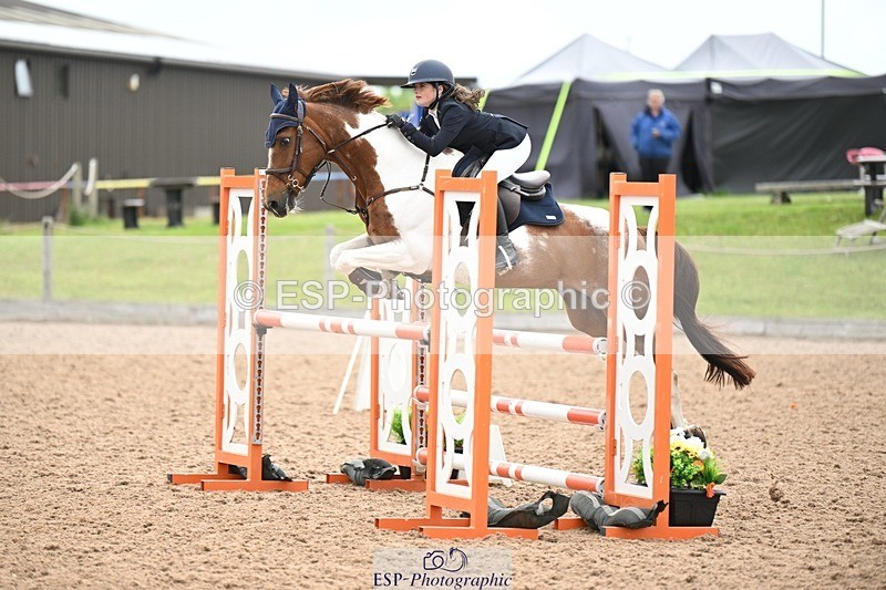 250607-121643-01046 - Cls 10 Pony Newcomers and 1m