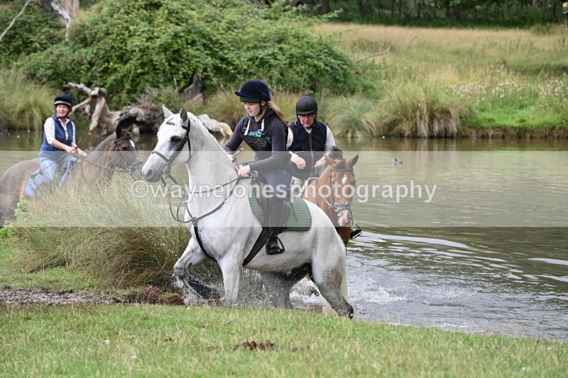 WJ7_4148 - Time at Water 12:52 to 13:22