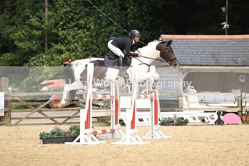 3E7A2486 - Class 8: Senior Newcomers/1.10m open