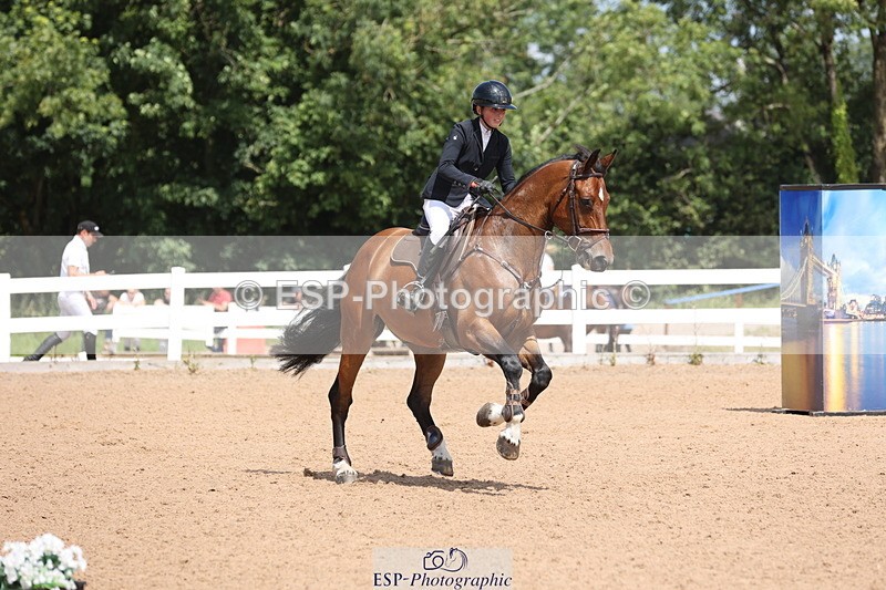 240718A-124417-05205 - Cls 9, 1 Star Bronze Tour 1.10m