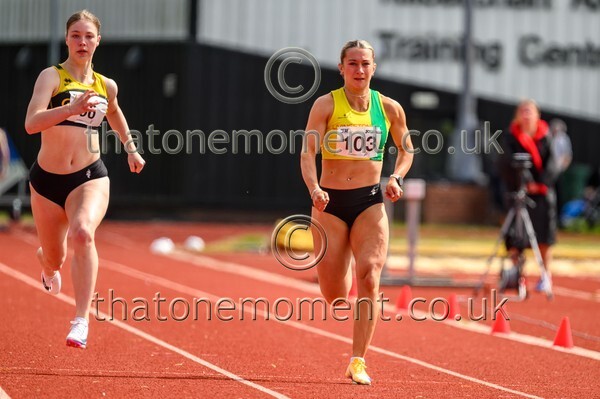 Natopener26-923195 - Track Female