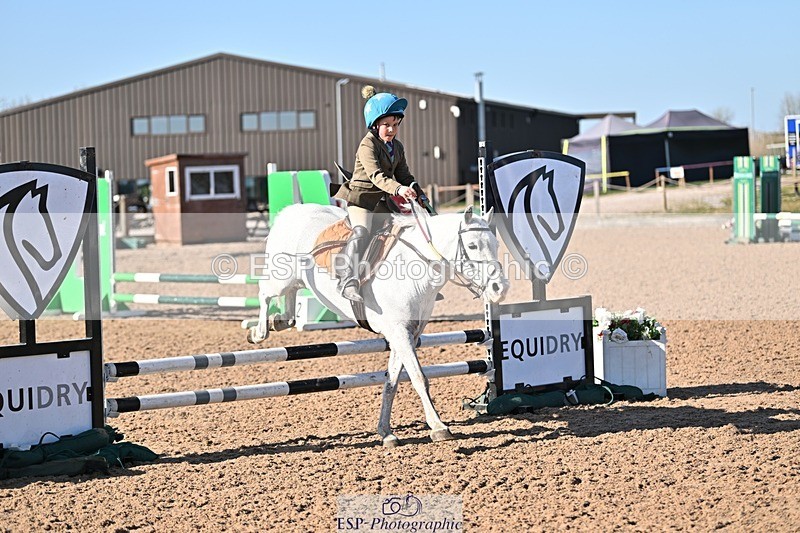 250401-163407-00140 - 60cm classes