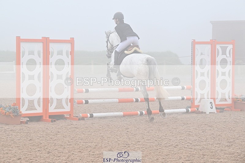 240506A-090455-07949 - Cls 1 Pony Intro 70cm