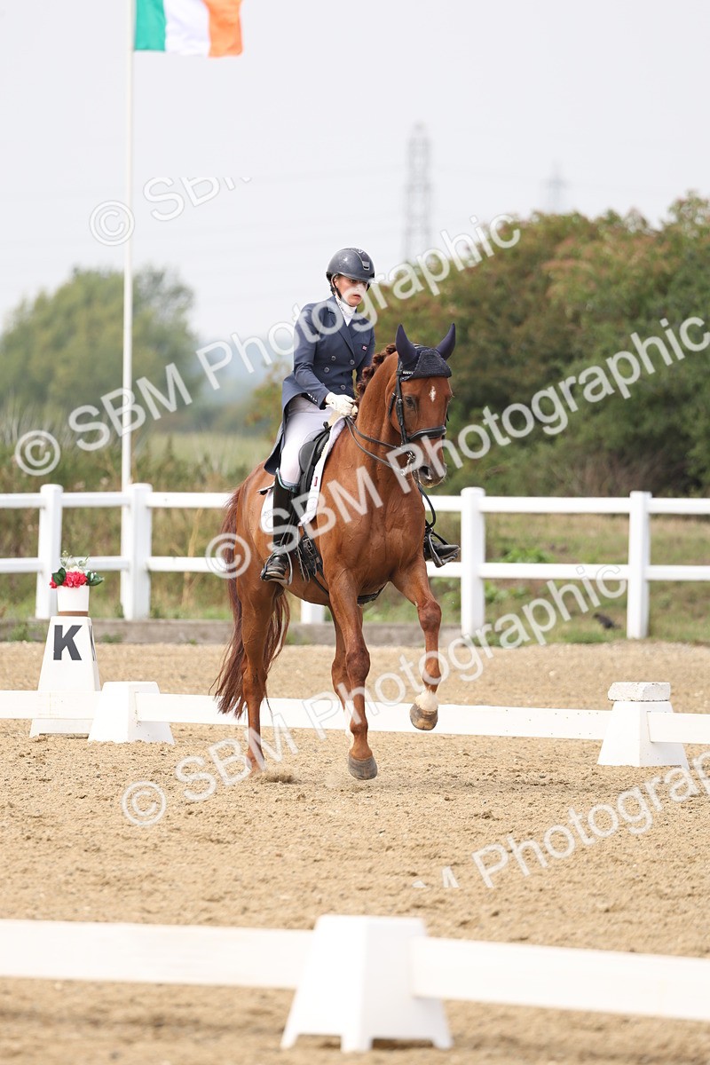 SBM_007522 - Class 9 - FEI INT I - 14.57-15.45