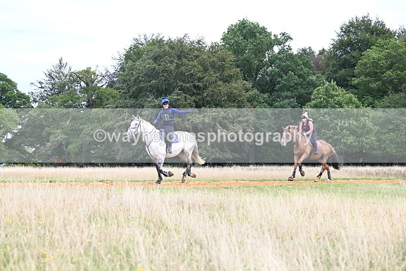 DSC_6774 - Time at Statue 12:45 to 13:15