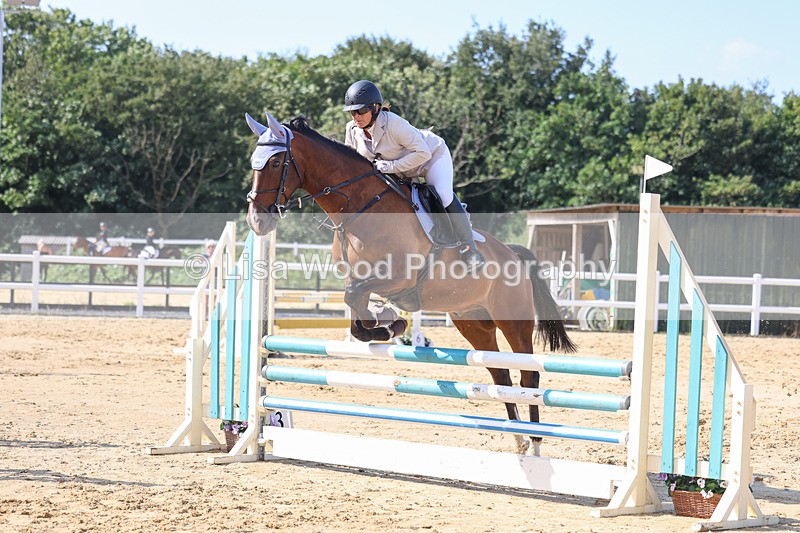3E7A0514 - Class 4: Senior British Novice/90cm open