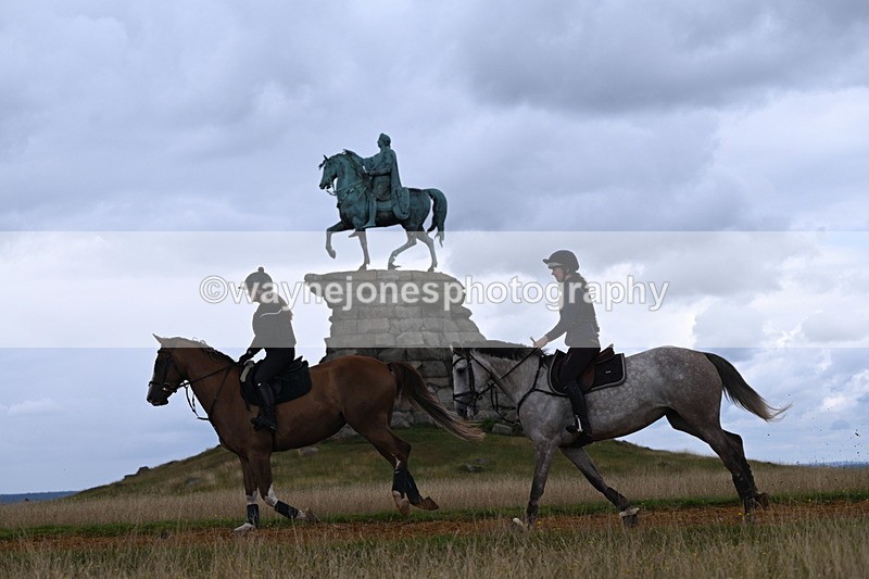 DSC_7427 - Time at Statue 13:16 to 13:52