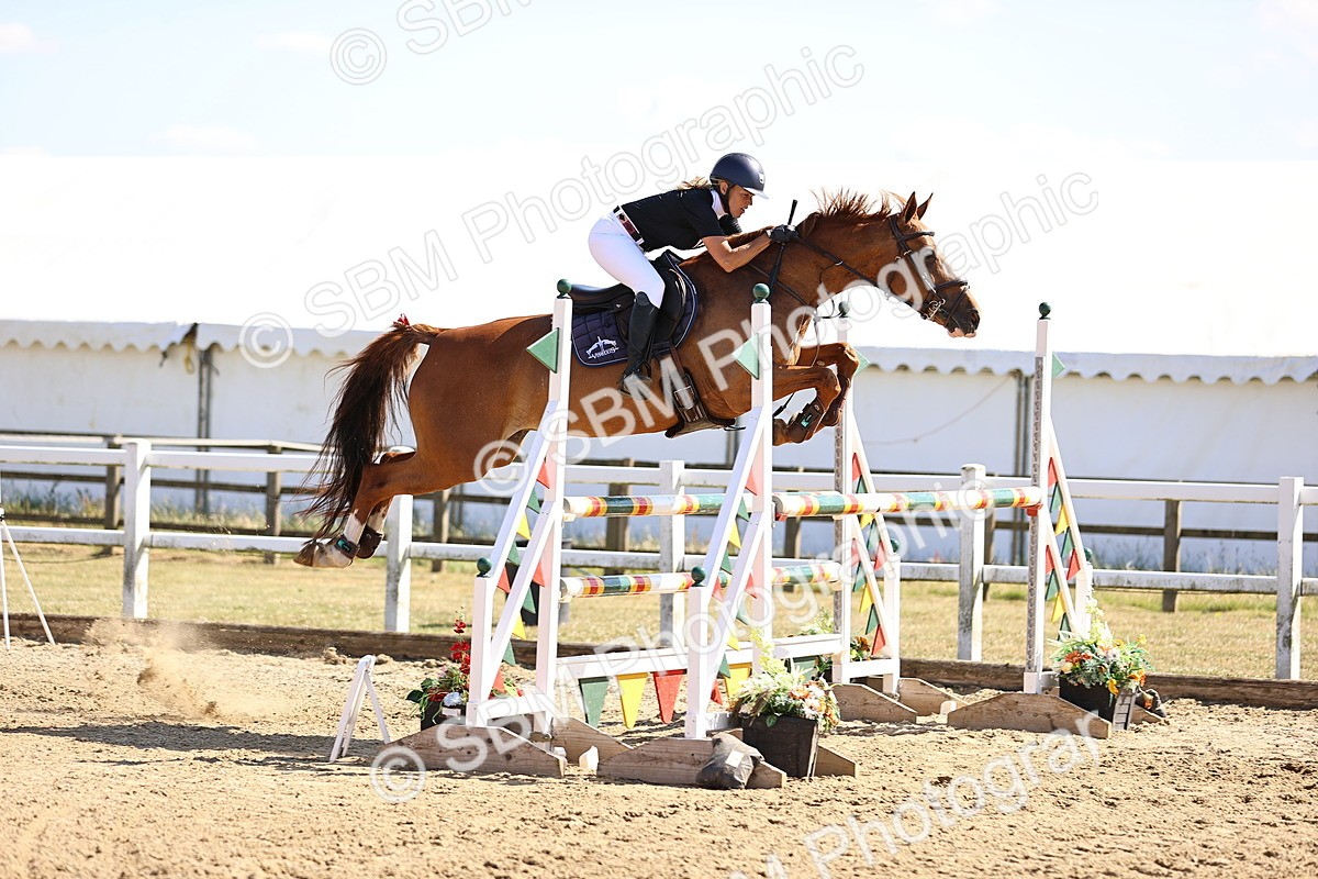 SBM_015530 - Class 16 - Senior foxhunter - 1.20m Open