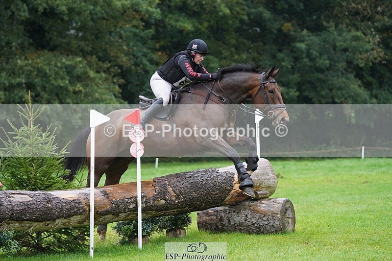 231021-103452-13814 - 634-PEMBROKE.MASTER.PIECE-Joanna.Dunn-SC+XC