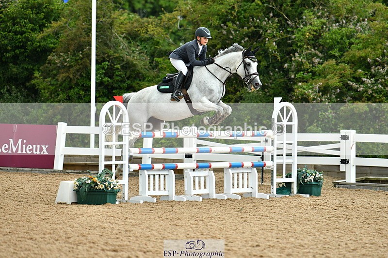 230721A-114000-05790 - Cls 18, 1 Star Silver 1.20m