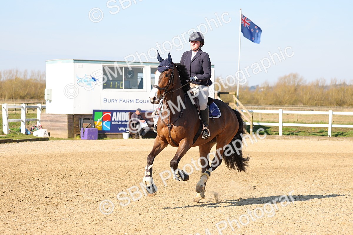 SBM_000197 - Class 1 - Clear Round
