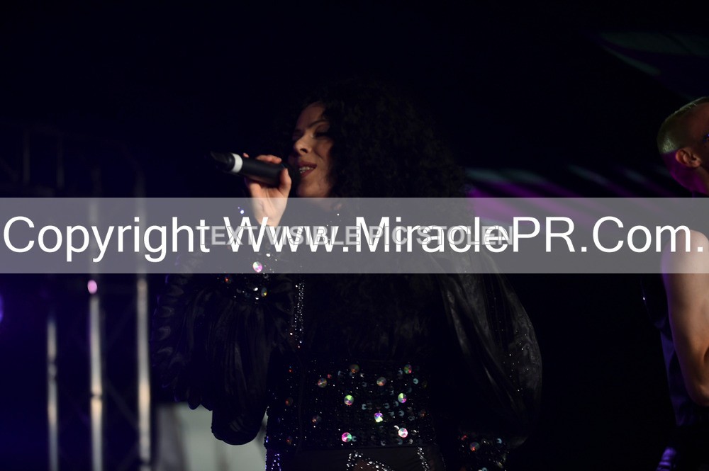 SH4_5914 - The Cher Experience