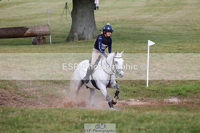 240825X-135559-34383 - 80cm XC 13.30 to 14.30