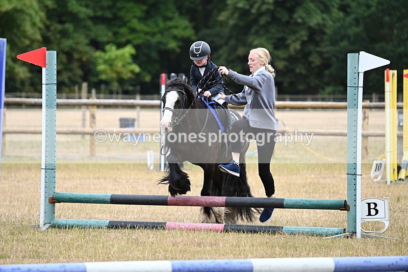WJ6_9532 - Class 12 Minimus Jumping 45cm
