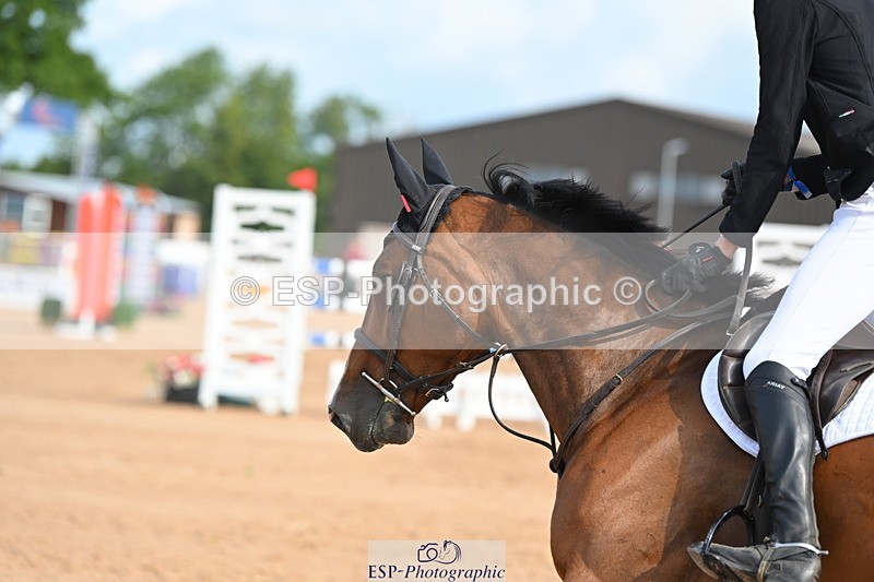 230721A-093800-04980 - Cls 2, 2 Star Small 1.30m